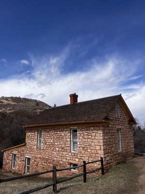 House on the foundation valley loop trail