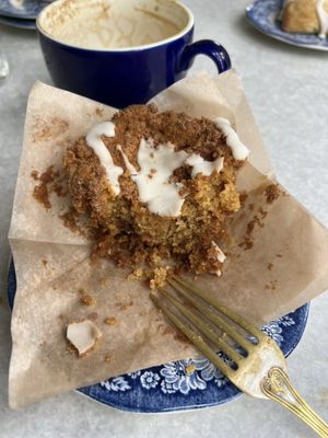 Gluten free coffee cake muffin. So good!