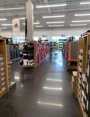 DSW Designer Shoe Warehouse