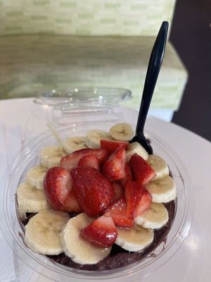 My Açaí fruit & yogurt bowl!... delicious