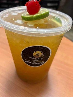 Limonada con Parcha / Lemonade with Passion Fruit