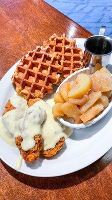 Chicken & Waffles |Instagram @restaurant_aholic