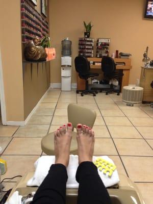 Creative Nails & Spa