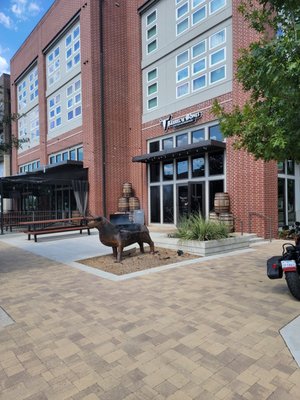 Exterior Entrance with Bull Smoker