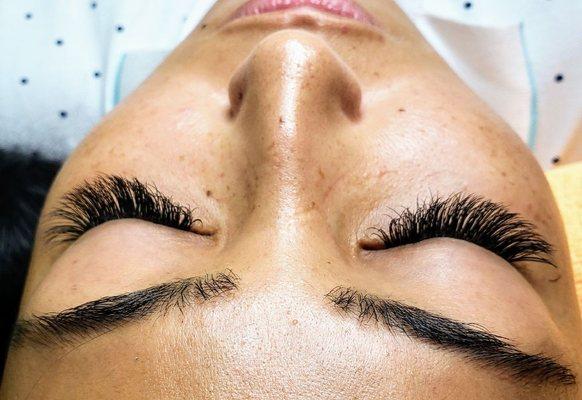 Eyelash extensions