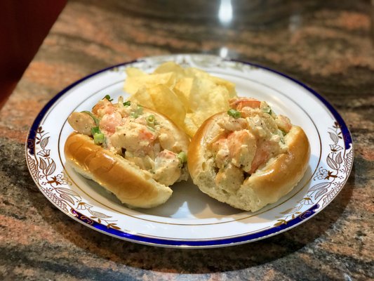 Mini Shrimp Rolls