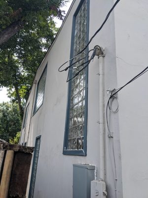 Stucco cracks repairs