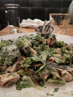 Caesar Salad + Grilled Chicken