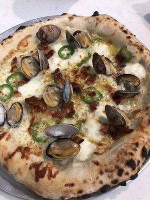 Clam and jalapeño pie