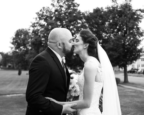 A lovely bride and groom we photographed back in 2019.