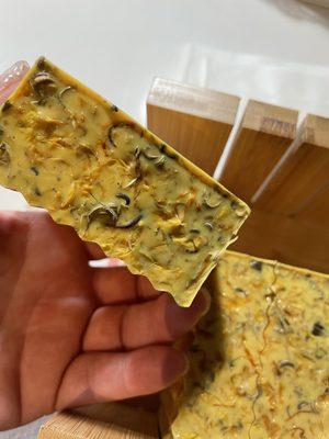 Calendula Melt Bar - good for spiritual cleansing and skin inflammation.