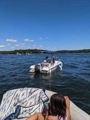 Lakeview Marina & Ski Instructor