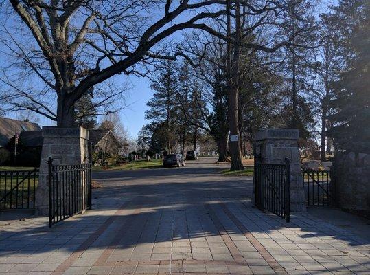 Woodland Cemetery