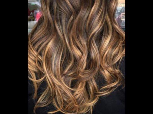 Ombre highlights with a golden caramel toner. Great cut and color near me. Totally recommend hair colorist in 10022