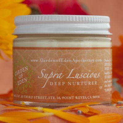 SUPRA LUSCIOUS MOISTURIZER 
 Rich in Essential fatty acids, 13 Essential Oils beautify, clear, rejuvenate Face, Neck and Decollete.