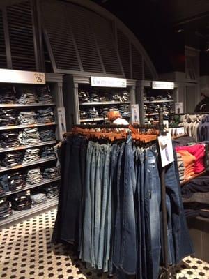 Skinny guy (not for me (lol)) jeans at Hollister, Polaris