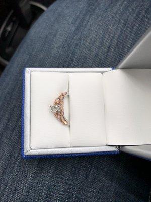 Engagement ring white and rose gold