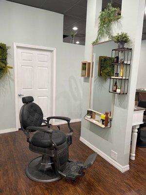 Elements Organic Salon