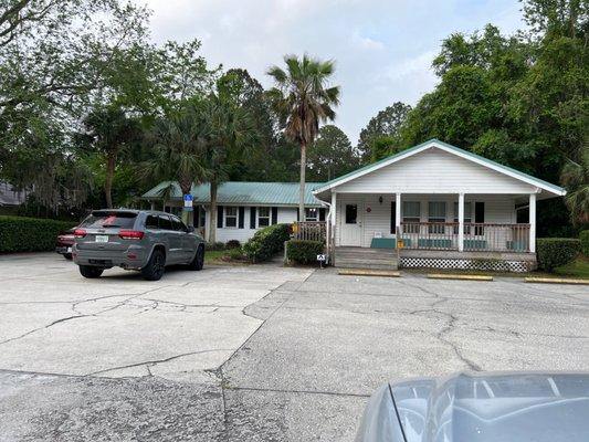 Nassau Veterinary Hospital