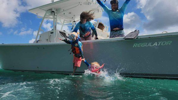 Family snorkeling, dive into the Florida keys