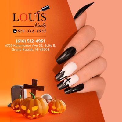 Whether it's bold and flashy or understated elegance you're after, Louis Nail is your canvas and your imagination is the limit