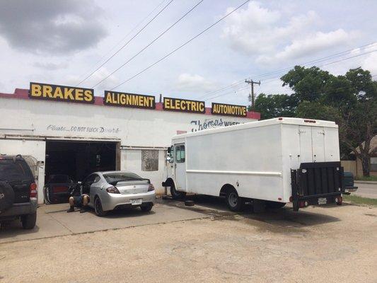 Thomas Wheel Aligning & Brake Service