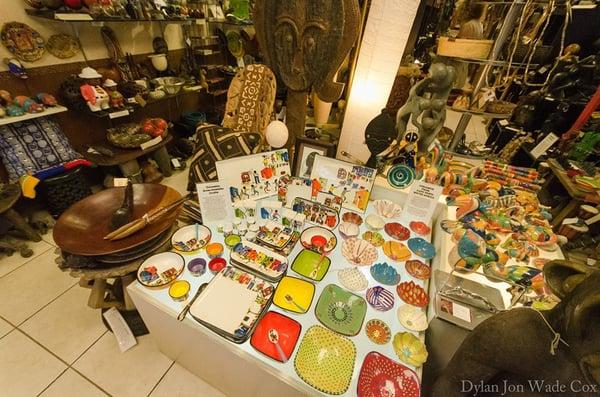 Operating since 2003, Nontando is your source for authentic, affordable and unique African Art, Decor and Gifts