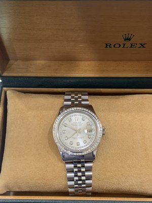 We Buy Rolex watches!!