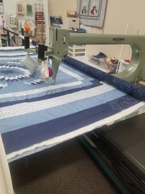 We offer longarm services.