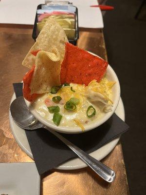 White CHICKEN CHILI--cup