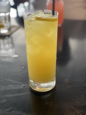 Peach Lemonade