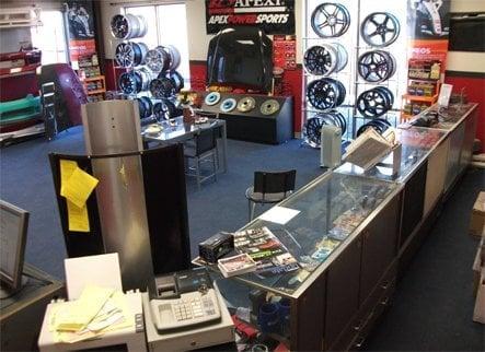 1100SQ FT Performance & Parts showroom