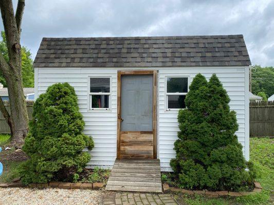 New roof on shed, matches house