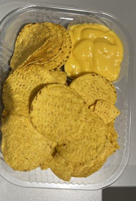 Chips and nacho cheese