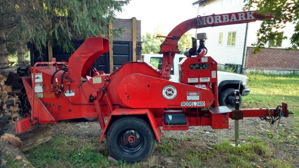 Morbark 2400 Hurricane Chipper