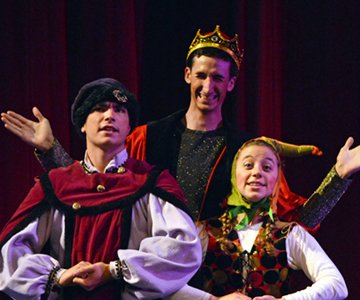 "Once Upon a Mattress" 2014 Photo by Larry McClemons