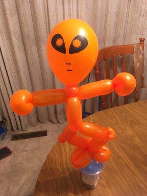 Halloween Balloon creation  - Alien