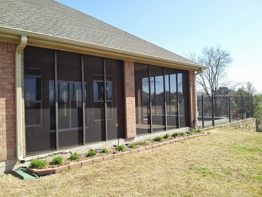 Screen porch