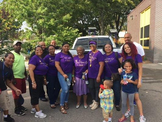 Our team of volunteers distributed well over 100 bags of free groceries to the community at the D.W.O.G.1st Annual Community Youth Day.