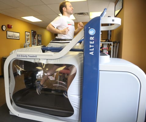 We are the ONLY clinic w/ the AlterG Treadmill in Jersey City for Running Physical Therapy & Training cprnj.com/running-physical-therapy/