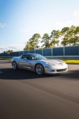 Rolling pictures of this beautiful c6 corvette.