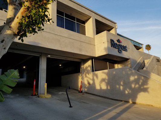 Black Diamond Valet - Regus Parking Structure