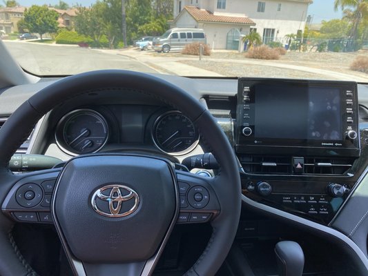 Driving instructor Noel's steering wheel/dashboard setup