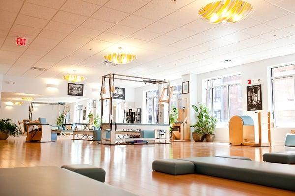 Reform. A True Pilates Studio