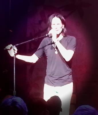 Steve thanking audience after the show; sorry for the overexposure; Samsung Galaxy S3 pic's only just so good...