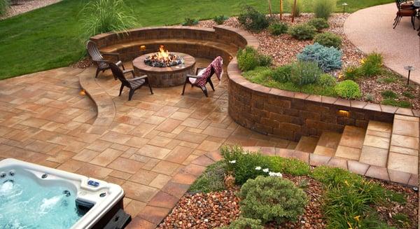 Paver patio, fire pit and seat wall