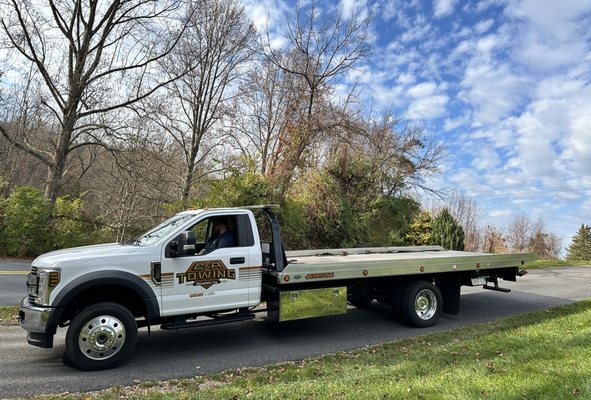 Reading PA based tow and recovery services