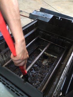 Degreaser of grill