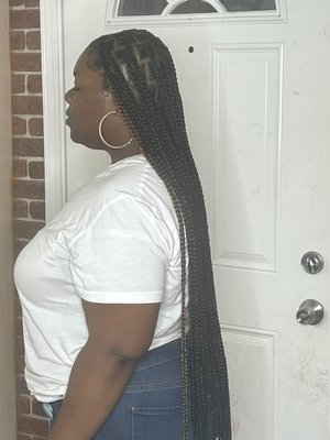 Jumbo Knotless braids