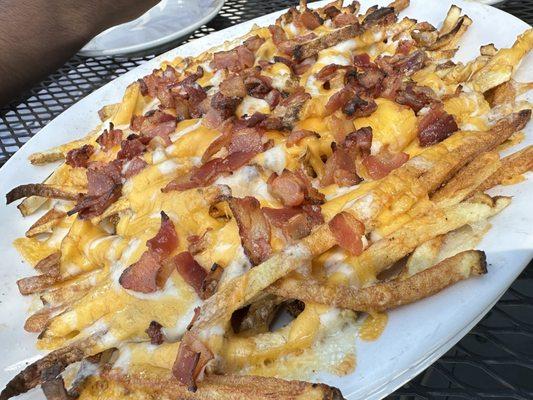 Bacon cheese fries